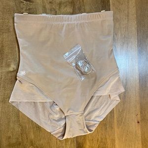 Honey love BodyCorps Superpower brief, size XL. New without tags.